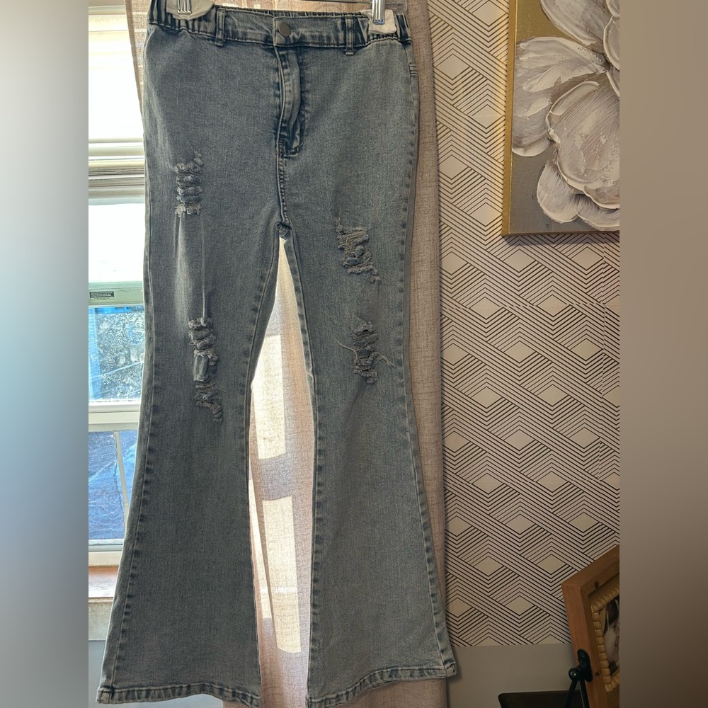 BIG GIRLS DISTRESSED FLARE LEG JEANS - SIZE 13Y